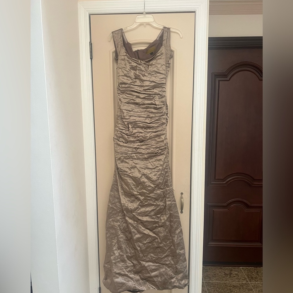 Not available anymore Nicole Miller Dusty Rose gown - one time for a wedding